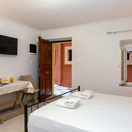 Eclectic Apartment Corfu (city)